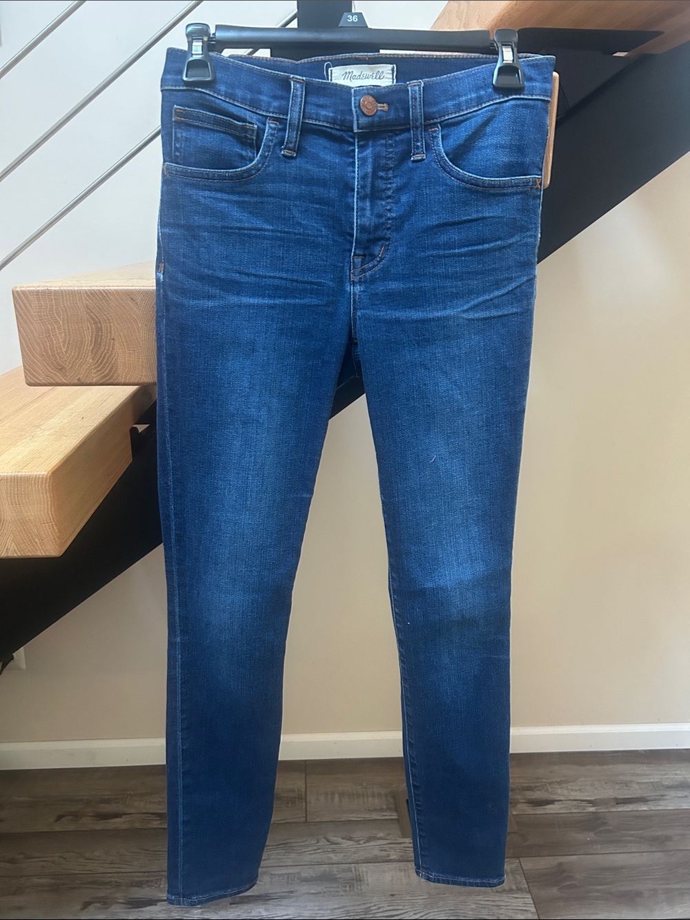 Madewell Women's Straight Leg Jeans in Deep Blue Wash Road Tripper